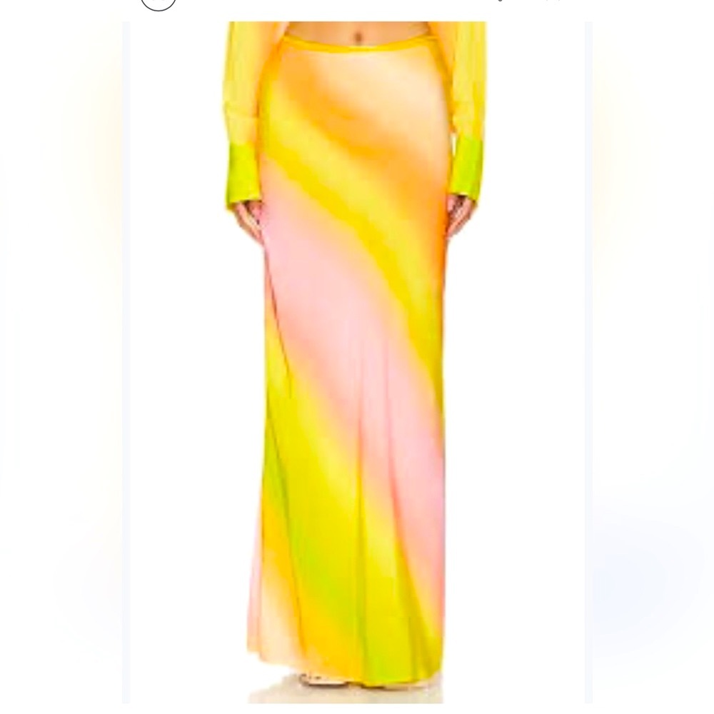 🆕#26 Le Superbe De La Sol Skirt in Ombre Sunset  Size Med